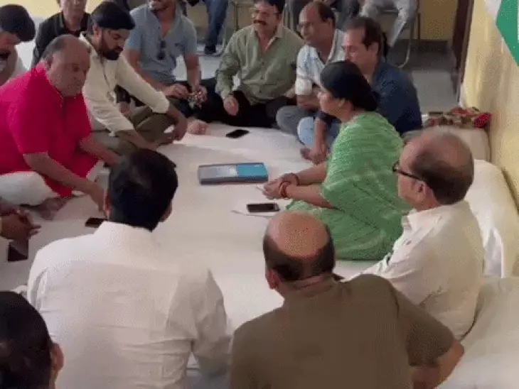 निकाय चुनाव में कांग्रेस का नया प्लान, बूथ स्तर पर बैठक से चुने जाएंगे प्रत्याशी; हर वार्ड से 3 नामों का पैनल