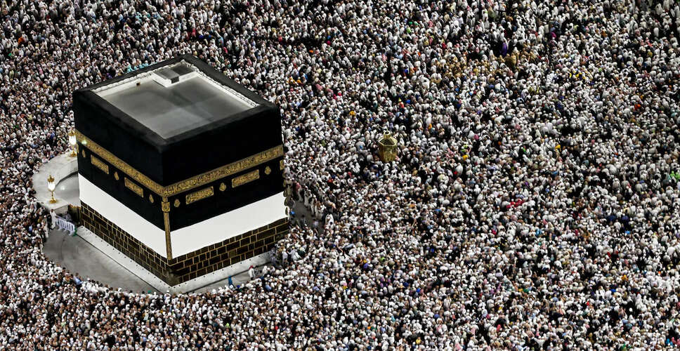 Hajj 2025: जयपुर एयरपोर्ट से हज की पहली उड़ान आज! 164 जायरीन होंगे रवाना, परिवारों में खुशी का माहौल