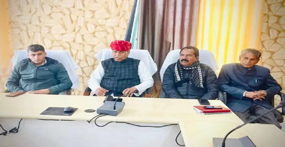 Karoli खेतों को मिले पानी, फसलों का हो उचित दाम, 29 को करेंगे गांव बंद आंदोलन