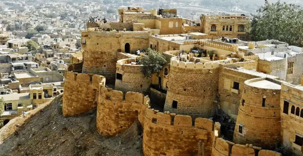 Jaisalmer का मंदिर पैलेस जिसे महारावल मूलराजी ने 1770 के दशक में बनवाया था जाने इस के बारे में कुछ रोचक जानकारी 