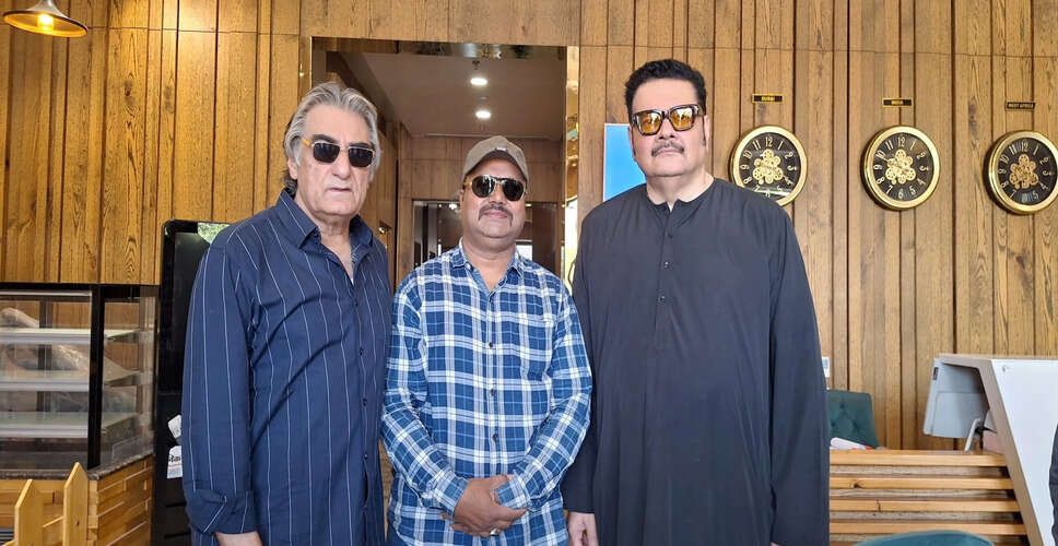 Pahalgam Attack से पूरे बॉलीवुड में शोक की लहर, इन दो अभिनेताओं ने सरकार से की सख्त कार्यवाही की मांग&nbsp;