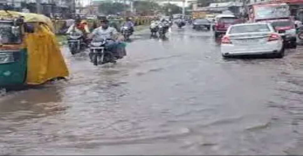 Karoli&nbsp;में 24 घंटे में 5 एमएम बारिश, बारिश से किसानों के चेहरे खिले