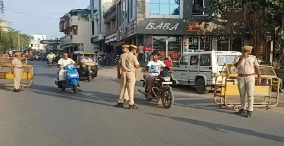 Banswara बिना आईडी के सड़कों पर घूमते मिले 10 से अधिक लोगों को पुलिस ने दबोचा, कटा चालान