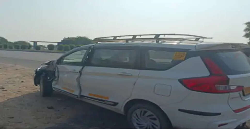 अजमेर में क्षतिग्रस्त कार में मिली यूपी के युवक की लाश, संदिग्ध हालात में मौत से मचा हड़कंप