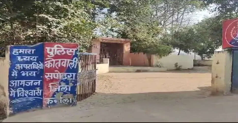 करौली के अमरगढ़ में दो परचूनी दुकानों में चोरी, 50 हजार का सामान और नकदी पार; एक आरोपी गिरफ्तार
