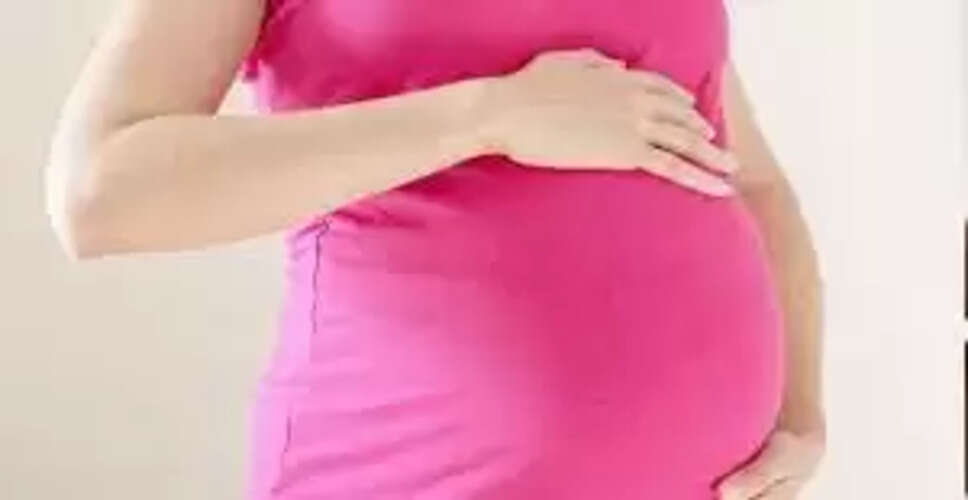 Dausa&nbsp;ढाई साल बाद नसबंदी फेल, महिला गर्भवती, डॉक्टर पर लगा 43 हजार का जुर्माना