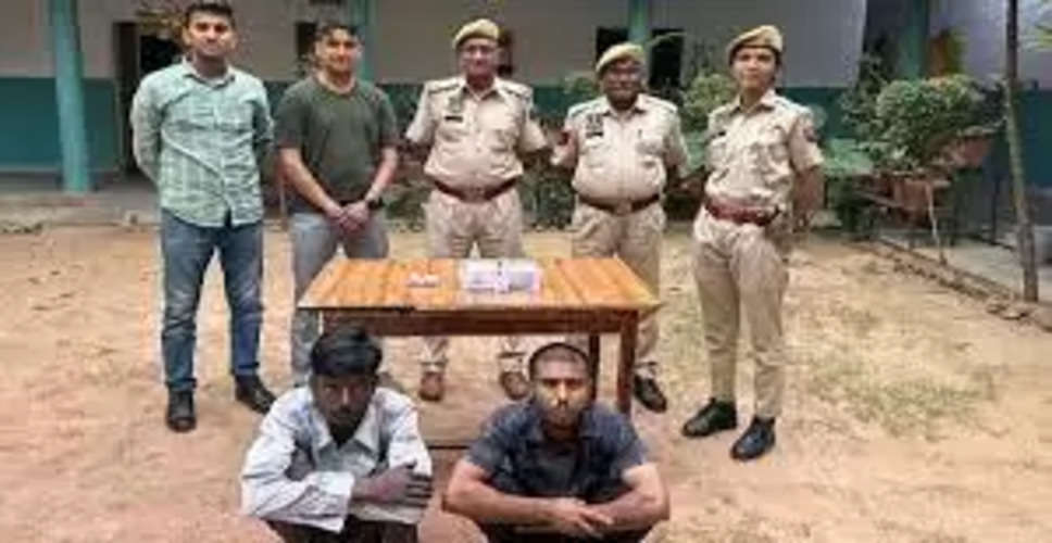 Jaipur पुलिस नाकाबंदी में अवैध पिस्टल के साथ तीन बदमाश गिरफ्तार