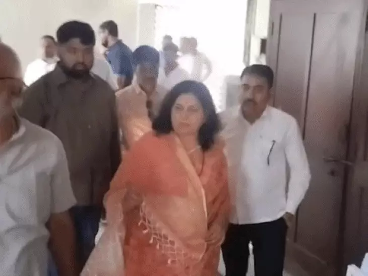 कोटा की नई मेयर अनुसुईया गोस्वामी पहले ही दिन एक्शन मोड में, नगर निगम का औचक निरीक्षण कर अधिकारियों को दिए निर्देश