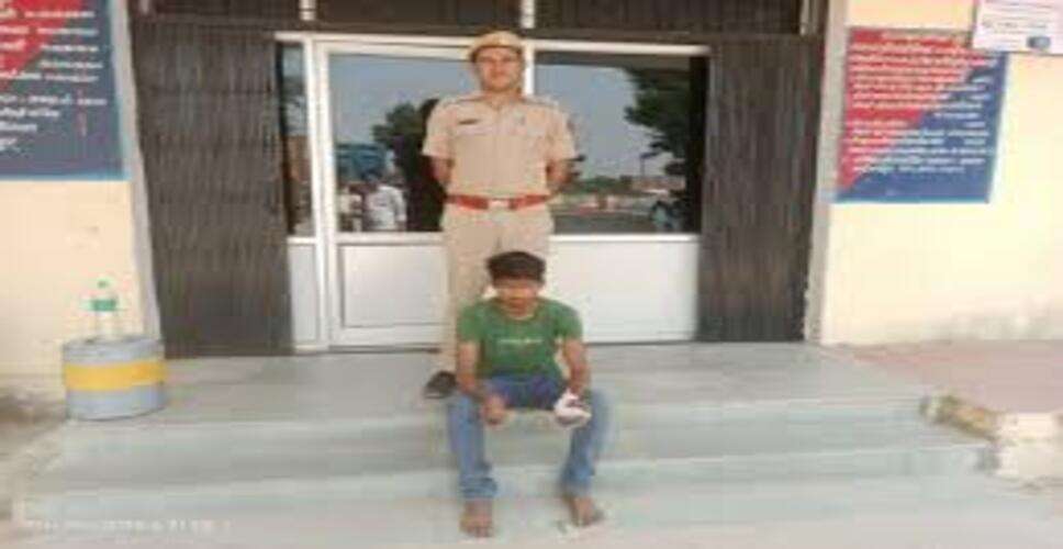 मानटाउन थाना पुलिस की कार्रवाई, अपहरण और मारपीट मामले में वांछित आरोपी गिरफ्तार