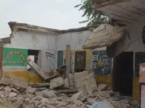 जयपुर के रामपुरा सरकारी स्कूल का बदलेगा स्वरूप, जर्जर भवन गिराकर नवनिर्माण कार्य शुरू