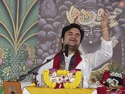 सीकर में इंद्रेश उपाध्याय बोले- चारों वेदों का फल भागवत कथा, पूर्व मंत्री बीडी कल्ला भी पहुंचे