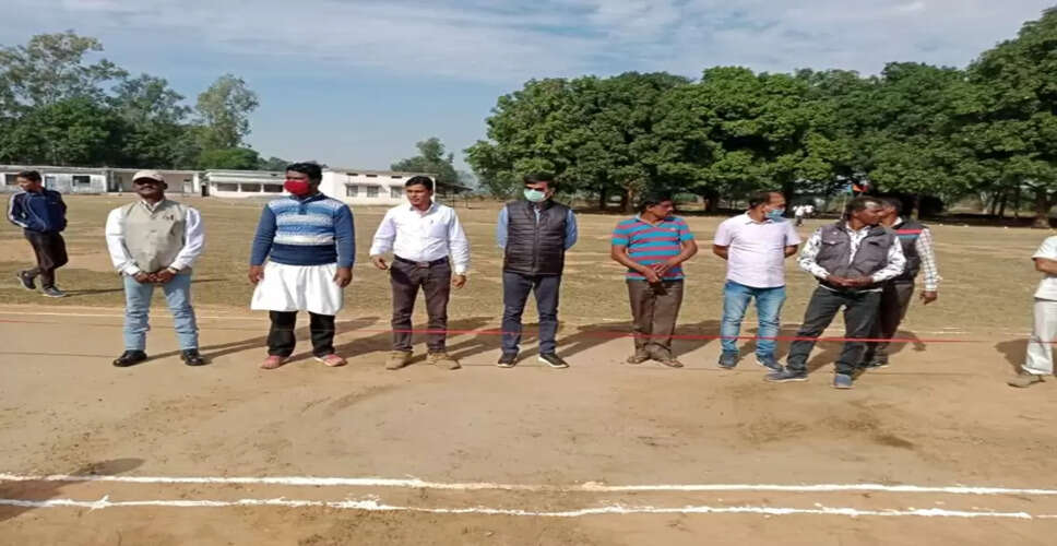 Tonk&nbsp;गडरारोड में रात्रिकालीन क्रिकेट प्रतियोगिता में 108 टीमें ले रही है भाग&nbsp;