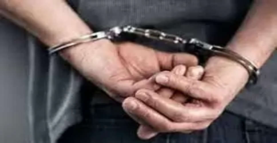 Bikaner कार में नशा बेच रहे दो युवक गिरफ्तार, मामला दर्ज 