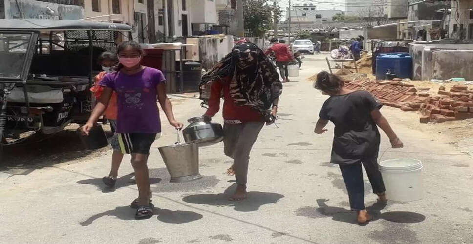 अजमेर के नया बाजार क्षेत्र में काले और बदबूदार पानी की सप्लाई से लोगों में आक्रोश, जलदाय विभाग पर लापरवाही के आरोप