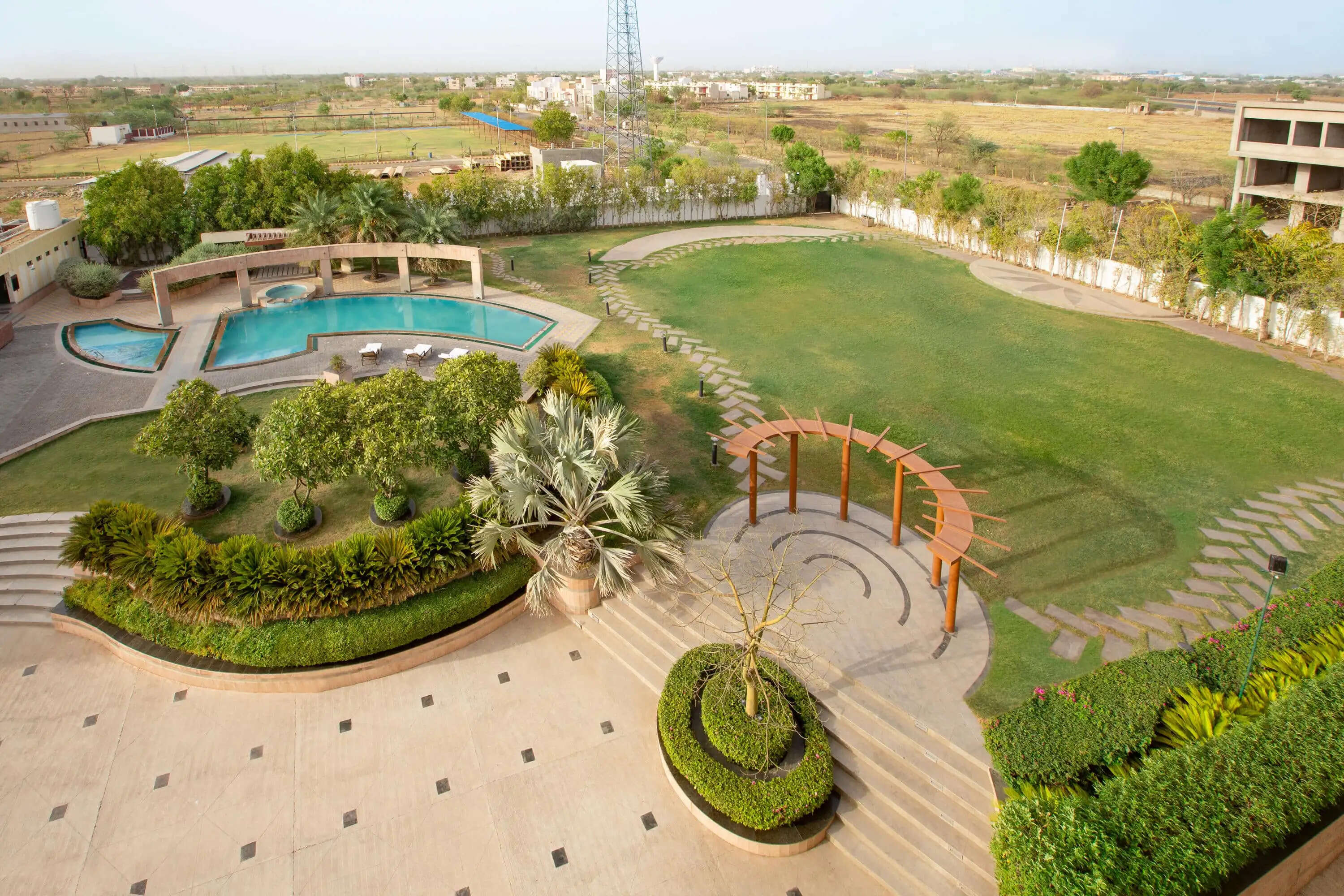 The Royal Melange Beacon