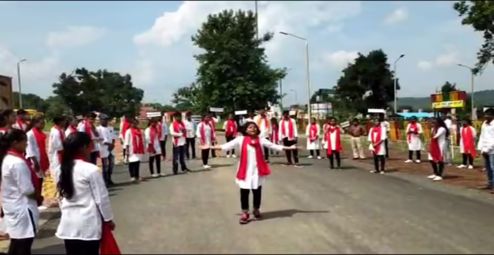 स्वच्छ भारत मिशन के तहत राजस्थान के इस जिले में शुरू हुई अनूठी पहल, ऐसे लोगों को दे रहे&nbsp;स्वच्छता का संदेश