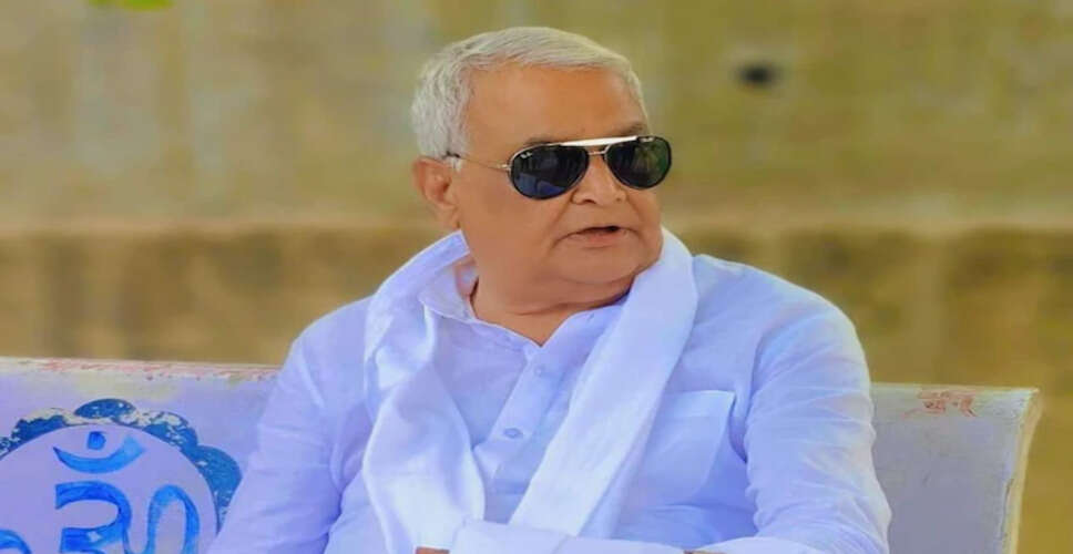 कृषि मंत्री डॉ. किरोड़ी लाल मीणा ने हरनेर गांव में ओउम बाबा डूंगरी पर ग्रामीणों के साथ किया रंगीन लोक नृत्य