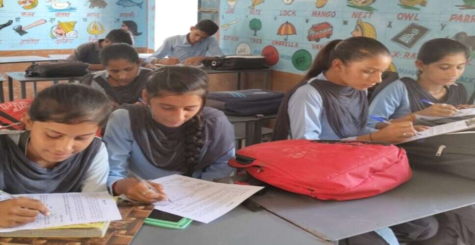 बीकानेर में नियमों का उल्लंघन करने वाले 60 से ज्यादा स्कूलों पर शिक्षा विभाग की कड़ी कार्रवाई