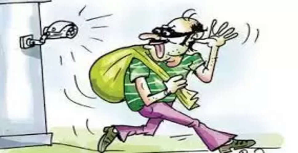 Bhilwara&nbsp;में शराब की दुकान में घुसे चोर, नकदी-कार्टून ले भागे