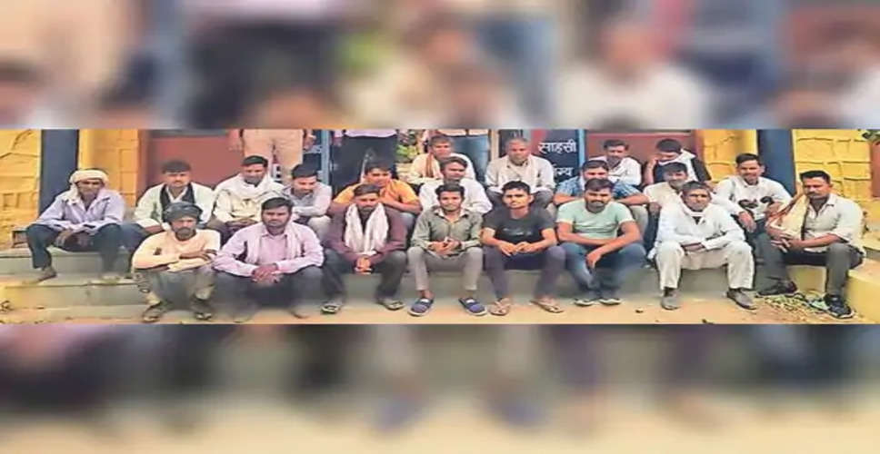 Dholpur  पुलिस ने ऑपरेशन सुदर्शन चक्र के तहत की कार्यवाही,  23 आदतन अपराधियों को गिरफ्तार करने में सफलता की हासिल