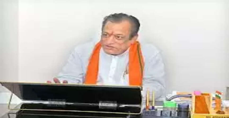 पशुपालन मंत्री ने जैसलमेर के अधिकारियों पर लगाया बड़ा आरोप, वीडियो में देखें पूरा मामला &nbsp;