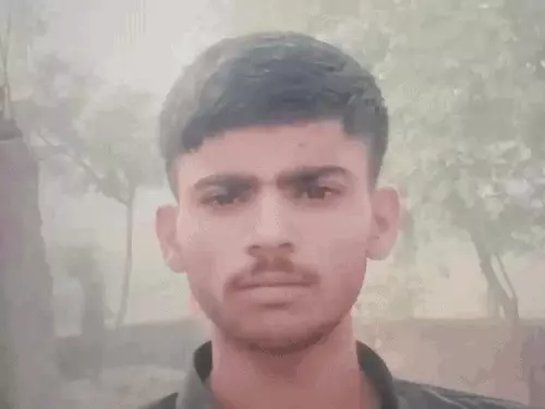 अलवर में दूध लेने जा रहे युवक की मौत: तेज रफ्तार पिकअप ने मारी टक्कर, सामोला सर्किल के पास हादसा