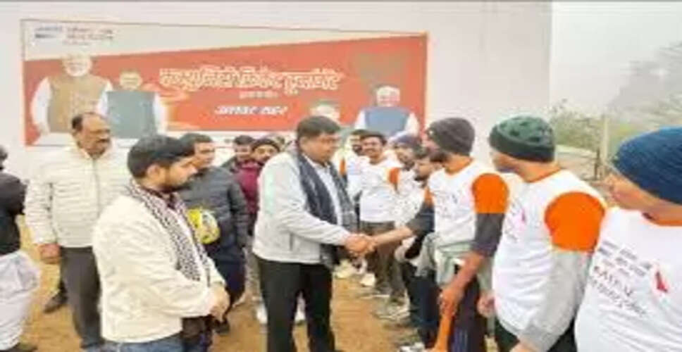 अलवर में वनमंत्री संजय शर्मा ने स्पंदन-2025 और रक्तदान शिविर में खिलाड़ियों और रक्तदाताओं का उत्साहवर्धन किया