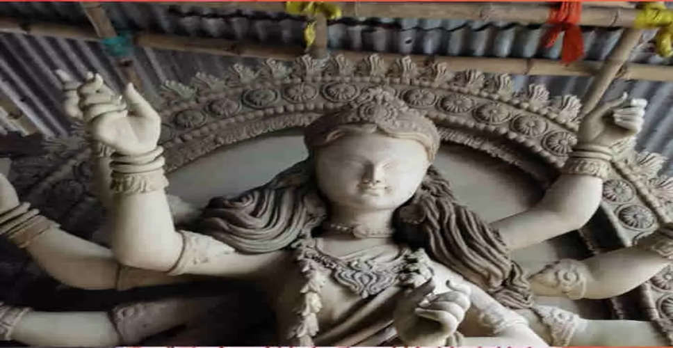 Sikar कोरोना काल के बाद नवरात्र पर मां दुर्गा की मूर्तियों की बढ़ी डिमांड