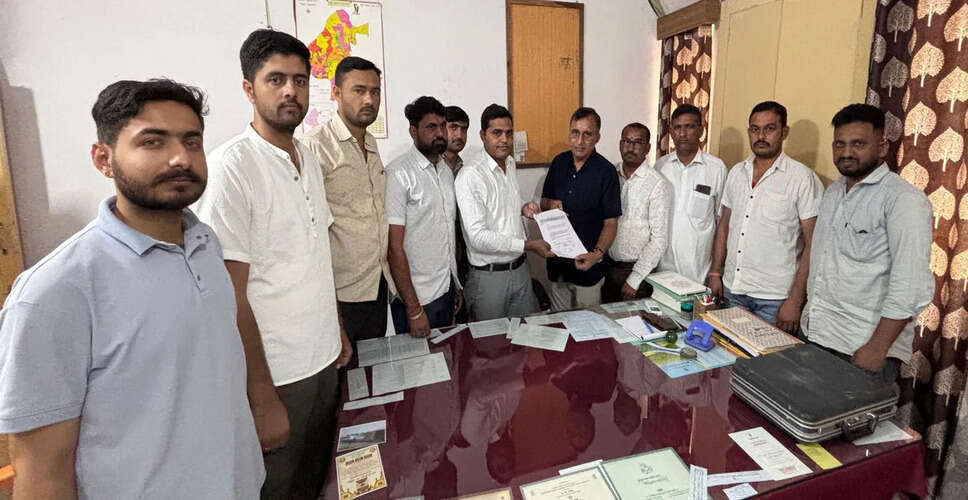 जैसलमेर में एग्रीकल्चर इनपुट डीलर्स की सांकेतिक हड़ताल, नए बीज अधिनियम और पेस्टिसाइड बिल 2025 का विरोध  जैसलमेर में सोमवार को ए