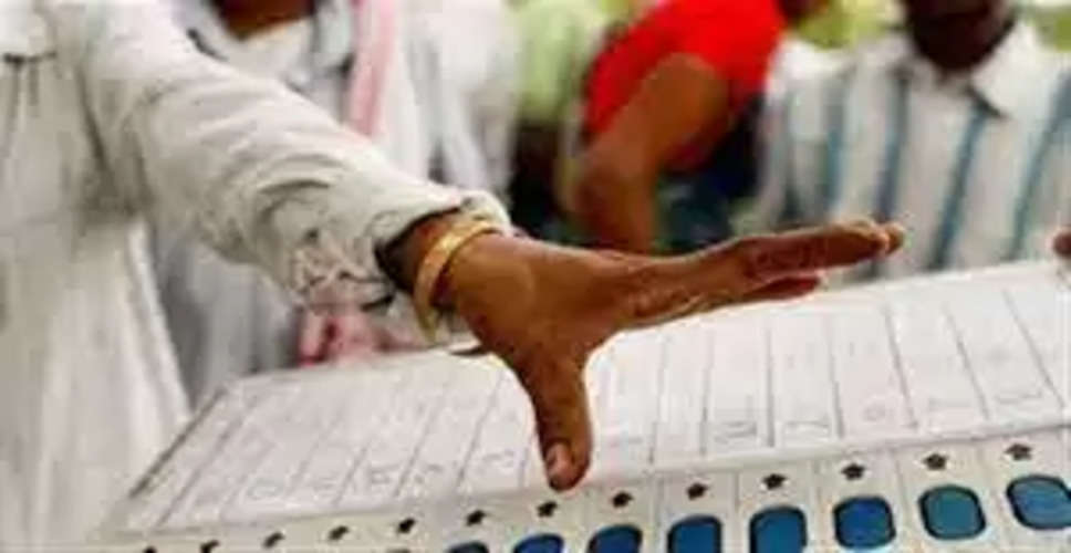 लोकसभा आम चुनाव में पहली बार घरेलू वोटिंग, 5 अप्रैल से पहला चरण शुरू 