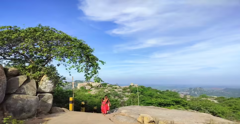 राजस्थान का 500 साल पुराना वो चमत्कारी पेड़ जो है संतान प्राप्ति के लिए लोगों की आस्था का केंद्र, मान्यता जान रह जायेगें दंग