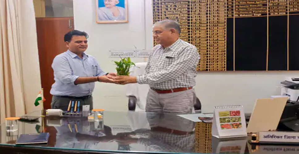 जगदीश प्रसाद गौड़ ने करौली एडीएम का कार्यभार संभाला, हिण्डौन एसडीएम से तबादले के बाद मिली नई जिम्मेदारी