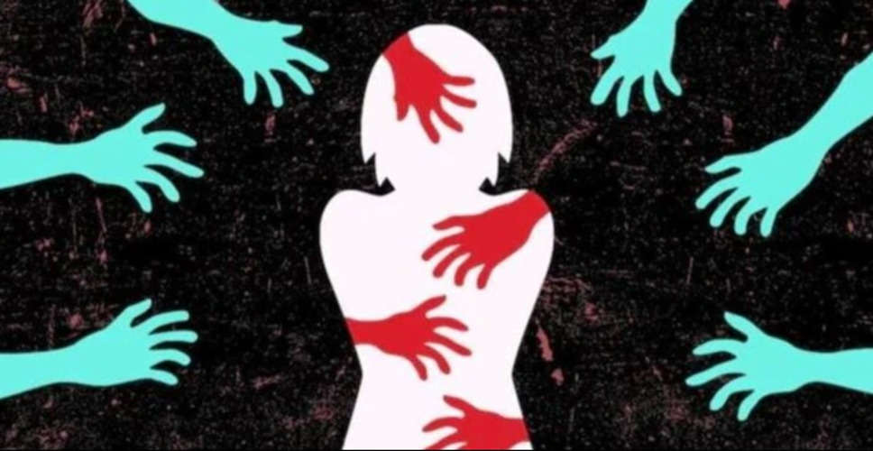 Churu में अश्लील फोटो और वीडियो शेयर करने की धमकी देकर महिला से दुष्कर्म
