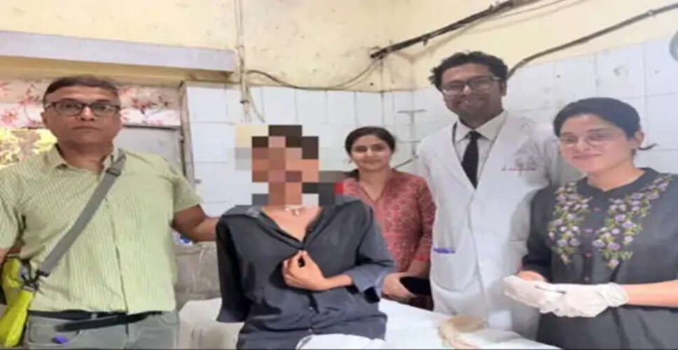 अजमेर जेएलएन अस्पताल में जटिल सर्जरी, टेढ़ी गर्दन की बीमारी से 16 वर्षीय किशोरी को मिली राहत