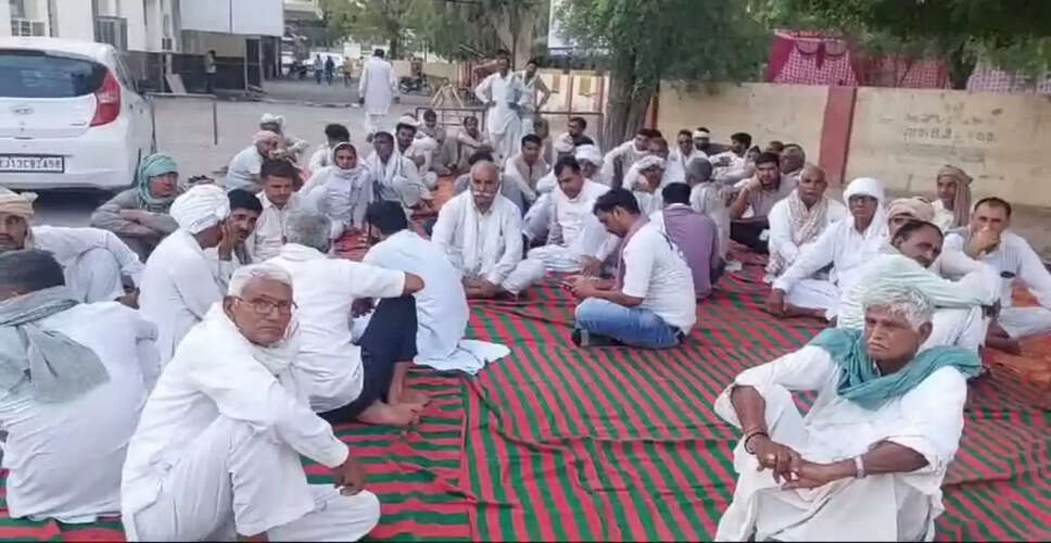 Udaipur&nbsp;में 4 दिन से नहीं उठाए गए 3 मृतकों के शव, मुआवजे की मांग&nbsp;