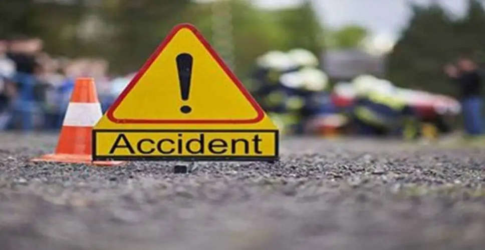 Rajasthan Accident News: चूरु के रतनगढ़ में भीषण सड़क दुर्घटना,  ट्रेलर और वैन की भिड़ंत में 4 लोगों की दर्दनाक मौत 