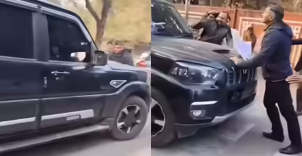 SP के बंगले के बाहर से युवती का किडनैप, बदमाशों ने स्कॉर्पियो में खींचकर डाला, पुलिस ने रोकने पर कुचलने की कोशिश की