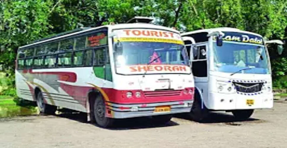 Bikaner -खाजूवाला सड़क पर अवैध रूप से बिना परमिट के चल रही 14 निजी बसें, वसूल रहे मनमाना किराया 