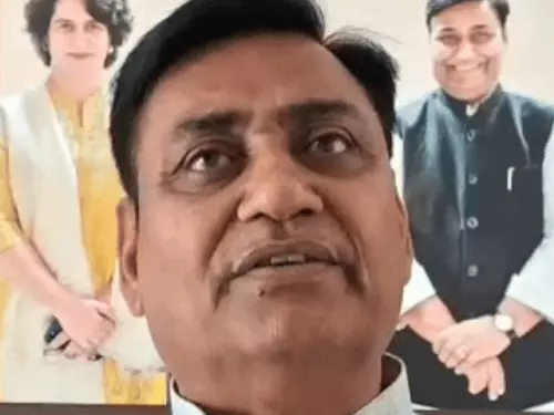 शिक्षक तबादलों पर सियासत तेज: डोटासरा ने सुभाष महरिया पर साधा निशाना, बोले- लोगों को परेशान कर राजनीति करते रहे हैं