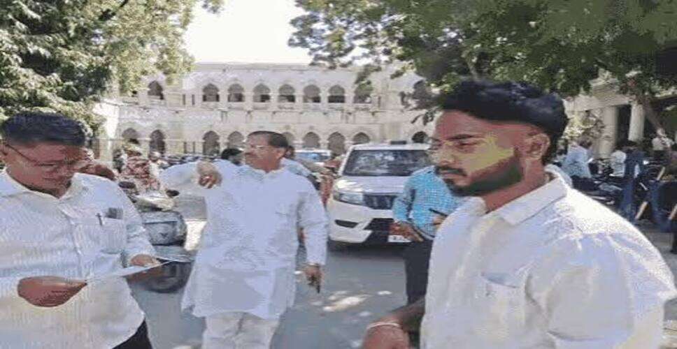 जिला परिषद और पंचायत समितियों के नामांकन का आज आखिरी दिन, भाजपा-कांग्रेस के ज्यादातर प्रत्याशी भरेंगे पर्चा; ग्रामीण विधायक की बेटी भी मैदान में