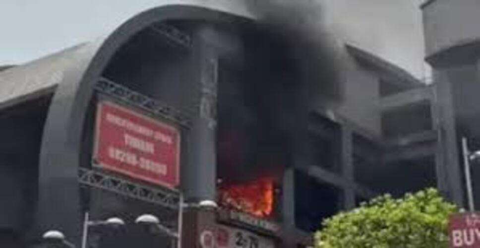 कोटा सिटी मॉल में आग से नया स्टोर खाक, उद्घाटन से पहले ही लाखों का नुकसान