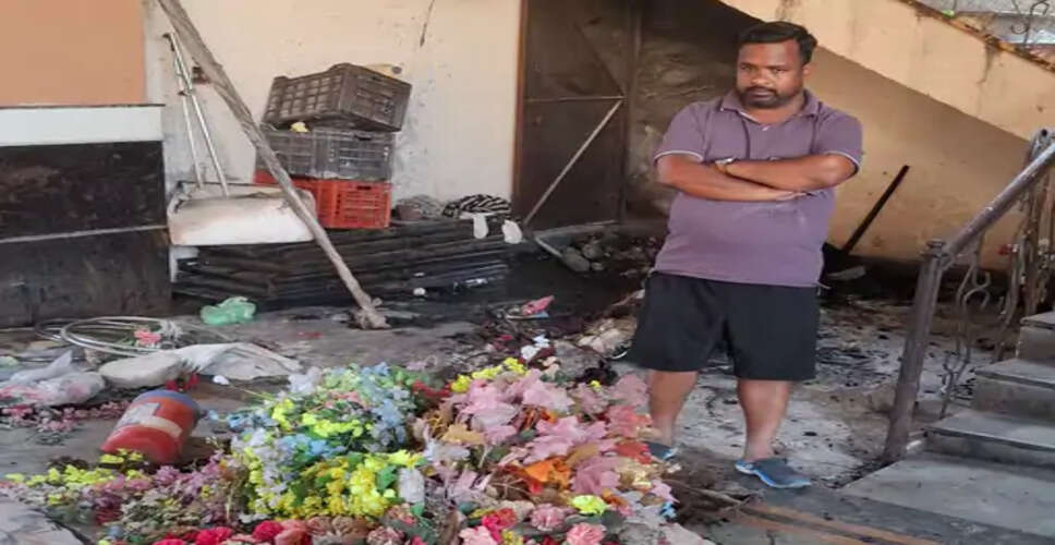 धौलपुर के मैरिज होम में देर रात भीषण आग, शॉर्ट सर्किट से हादसे की आशंका