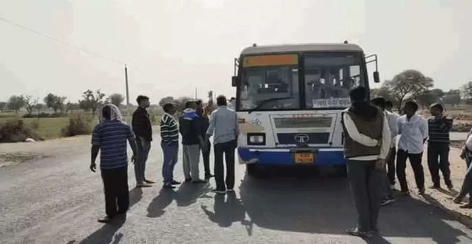Nagaur रोडवेज की बसें बाईपास से बाहर आने पर तहसीलदार ने बसों के अंदर से आने पर लगाई रोक