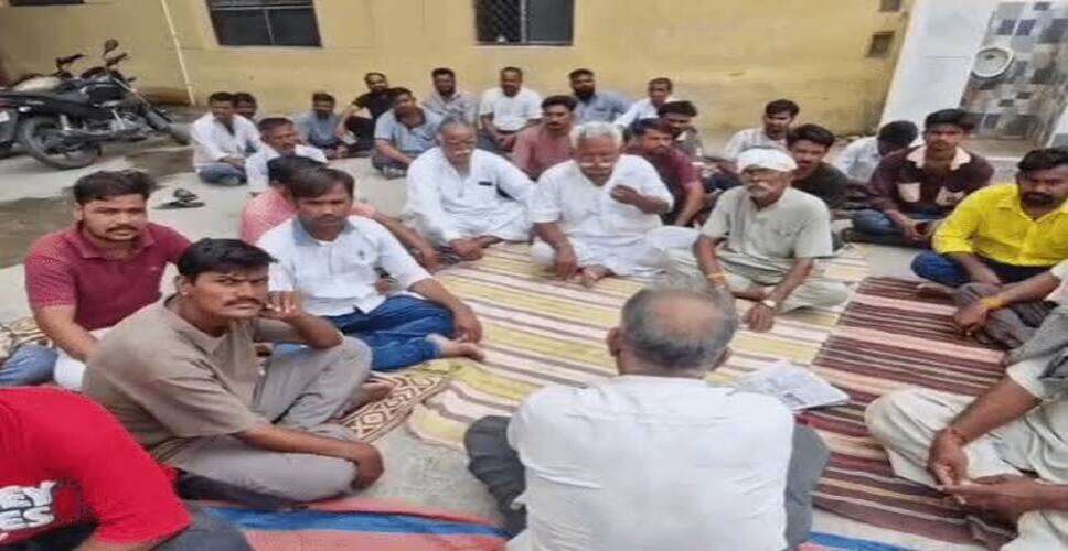 देवीसिंह सुसाइड मामले में चार मांगों पर प्रशासन सहमत:तीसरे दिन किया धरना समाप्त, विधायक ने 10 लाख की घोषणा की