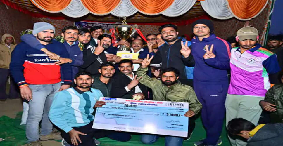 Bikaner रासीसर में बाबा रामदेव क्रिकेट प्रतियोगिता का फाइनल मैच