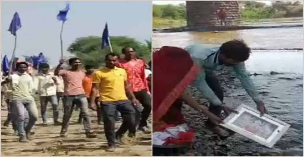 Rajasthan Breaking News: प्रदेश में दलितों पर अत्याचार का मामला, बारां में 250 दलित परिवारों ने अपनाया बौद्ध धर्म