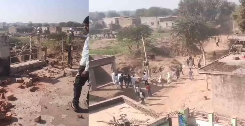 चूरू में खुले में फेंके जा रहे मृत गोवंश से बढ़ी परेशानी, दुर्गंध से लोग बेहाल; कार्रवाई की मांग तेज