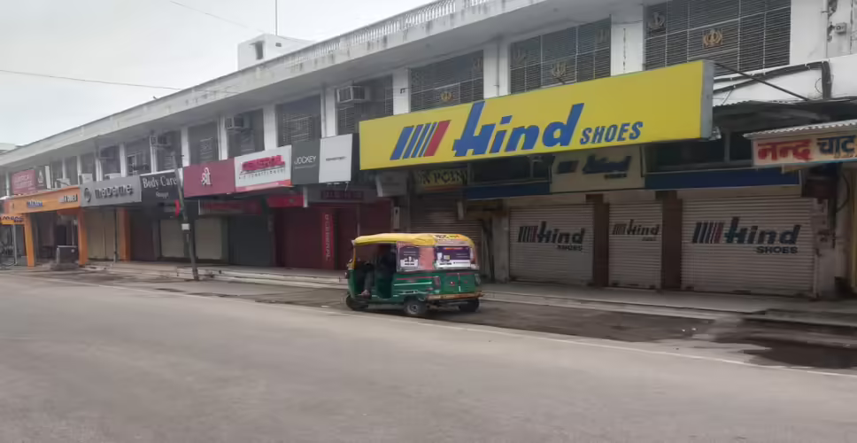 पहलगाम आतंकी हमले के विरोध में आज जयपुर में स्वैच्छिक बंद, पोस्टर विवाद ने बढ़ाया तनाव