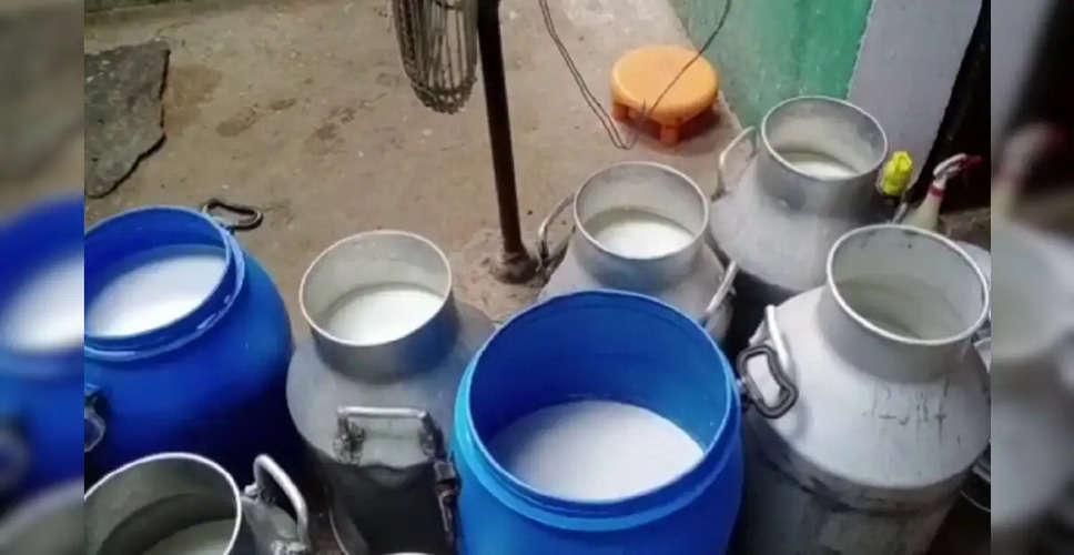 जयपुर में मिलावटी दूध के आरोप में  पकड़े गए दूध पर दो विभाग आमने-सामने