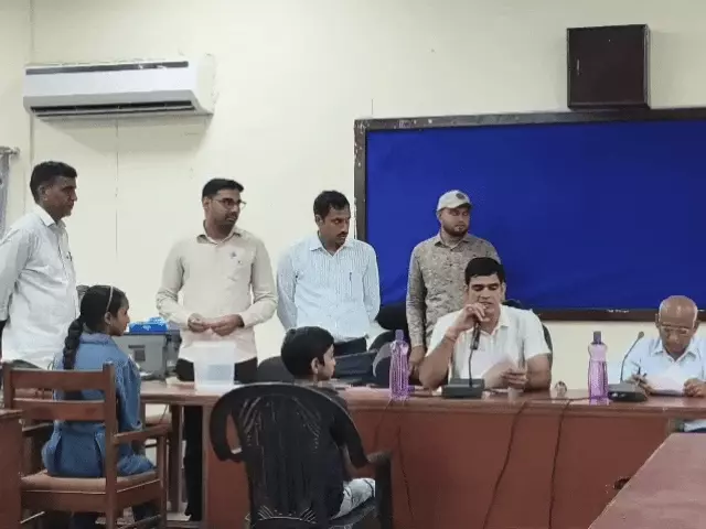 झुंझुनूं में पंचायत चुनाव की तैयारियां तेज, सरपंच और वार्ड पंच पदों के आरक्षण की लॉटरी प्रक्रिया पूरी
